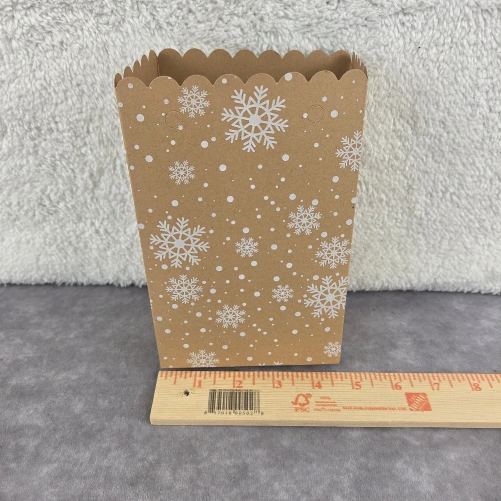 24pc Christmas Kraft Paper Treat Bags Snowflake Gift Bags with Ribbons & Tags